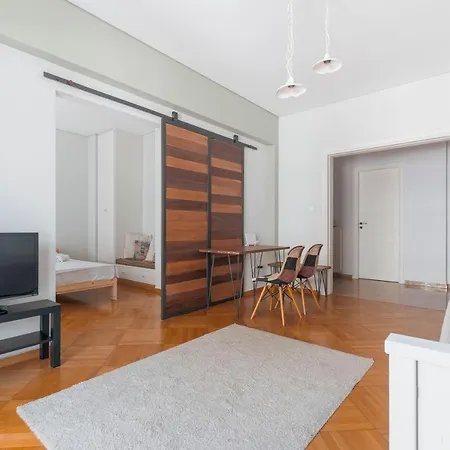 Comfortable 2 Bd Apartment Close To Athens Archeological Museum-2